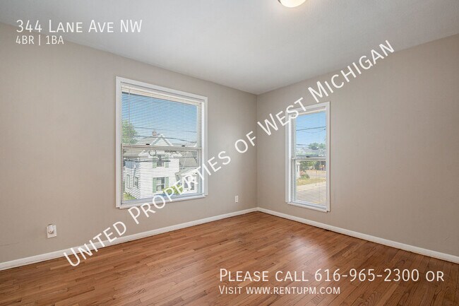 Building Photo - Available Now | 4 Bed, 1 Bath Single Famil...
