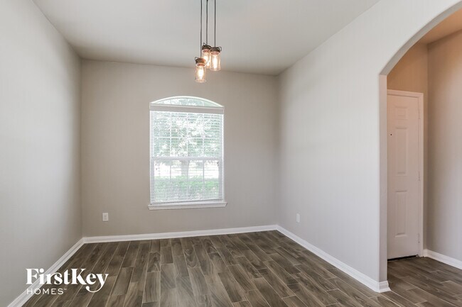 Foto del edificio - 5623 That Way