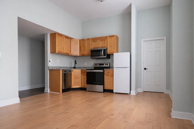 Photo - 523 Park Ave Apartment