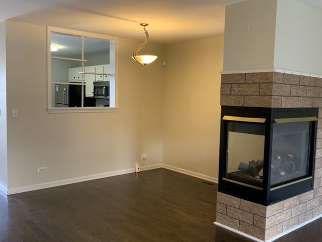 Building Photo - 282 Holiday Ln