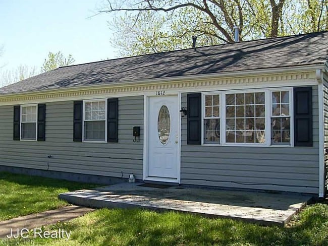 Building Photo - 1812 Bancroft Dr