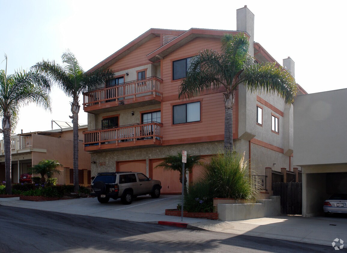 Foto del edificio - 212 Lomita St