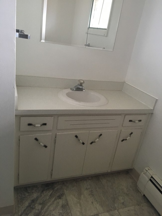 Foto del edificio - 409 46th St S
