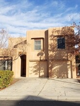 Building Photo - 9227 Bluewood Ln NE