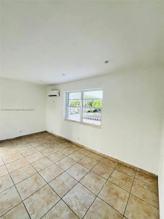 Building Photo - 3452 SW 7th St