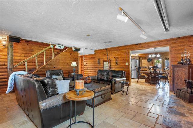 Foto del edificio - 322 Post Oak Dr