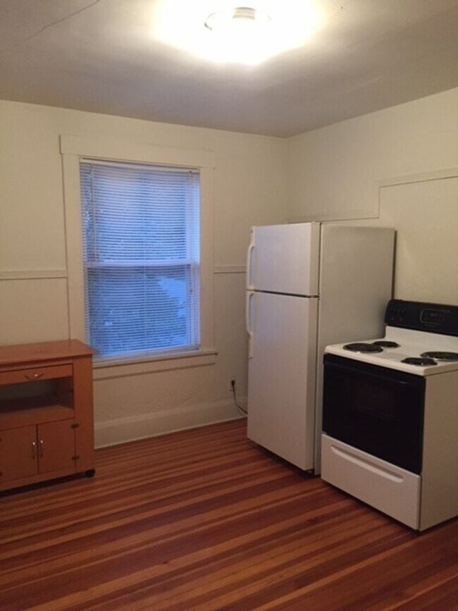 Foto del edificio - 410 N Mclean St