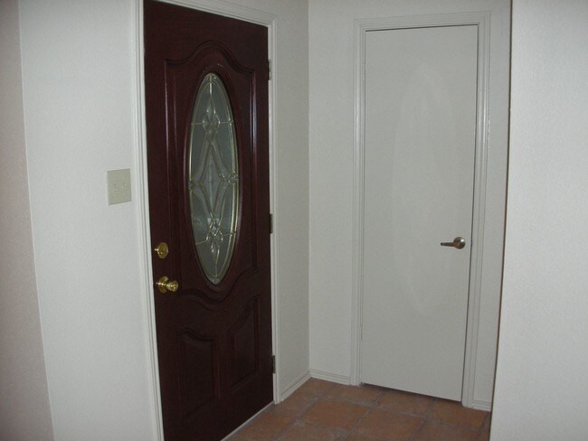 Building Photo - 3 br, 2 bath House - 6171 John Chapman Rd