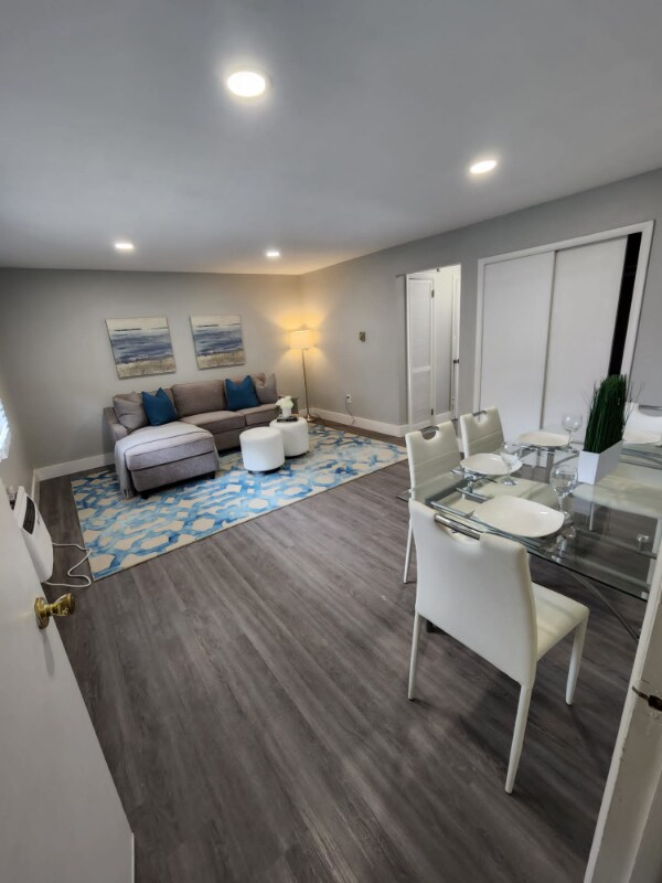 Foto del edificio - 1302 N Black Horse Pike