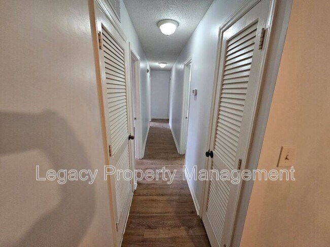 Foto del edificio - 2805 Treestead Cir