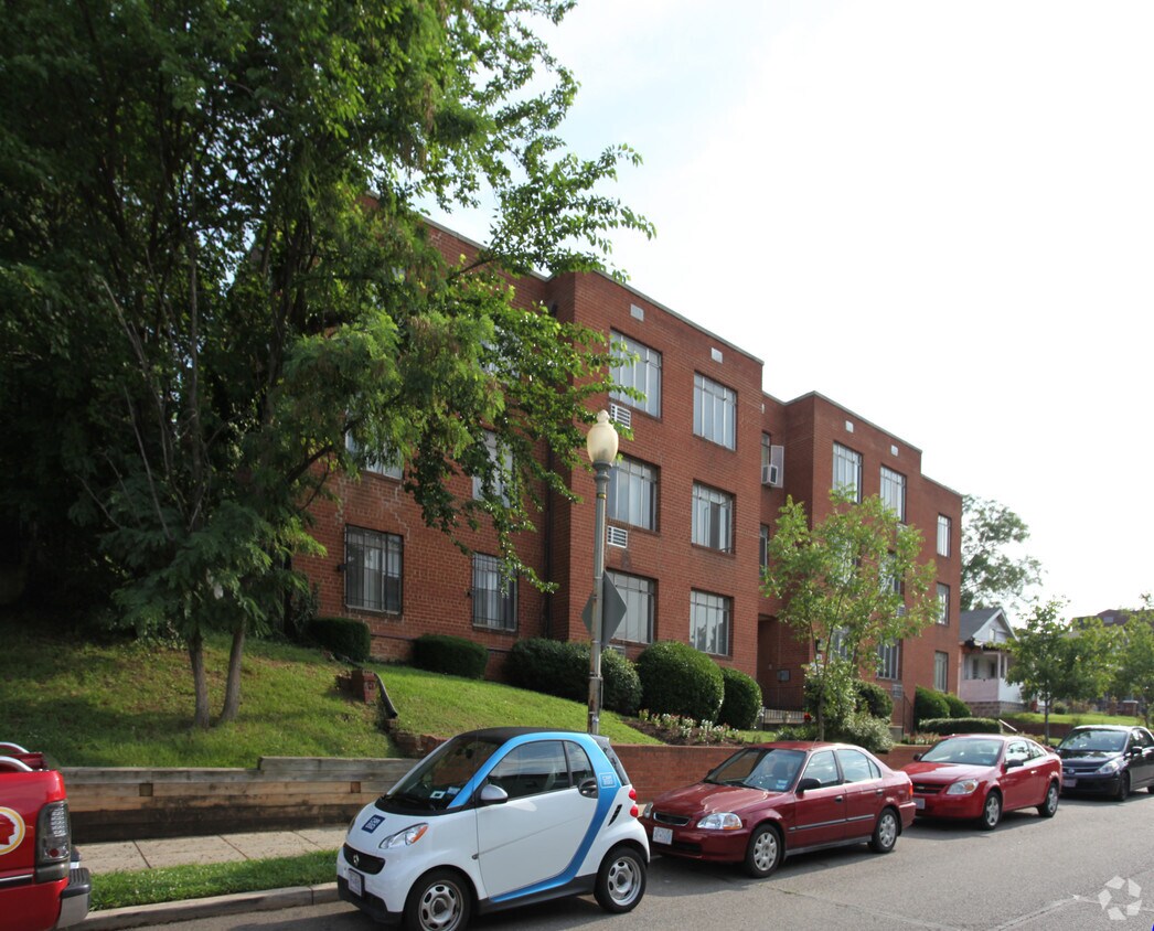 Foto del edificio - 306 Evarts St NE