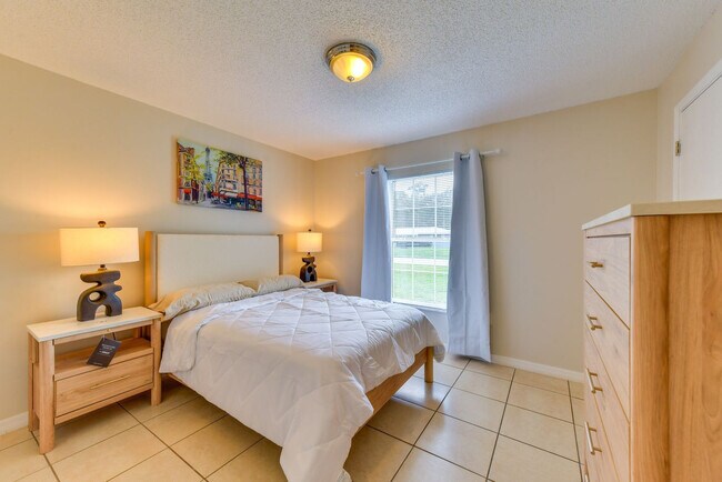 Foto del edificio - 5307 Mink Rd