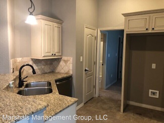 Building Photo - 4 br, 2 bath House - 12125 Sapling Drive