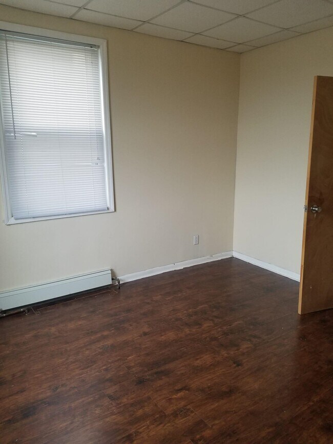 Foto del edificio - 1005 Columbia Ave