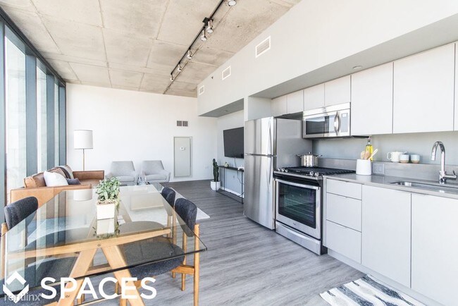 Foto del edificio - 2733 W Belden Ave
