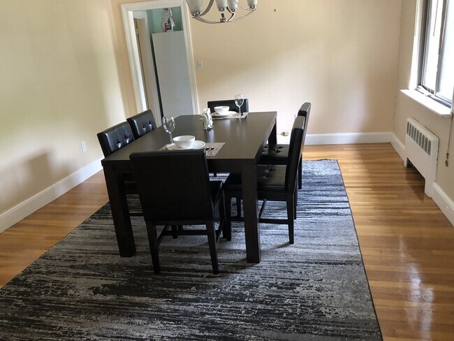 Foto del edificio - 9 Reservoir Rd