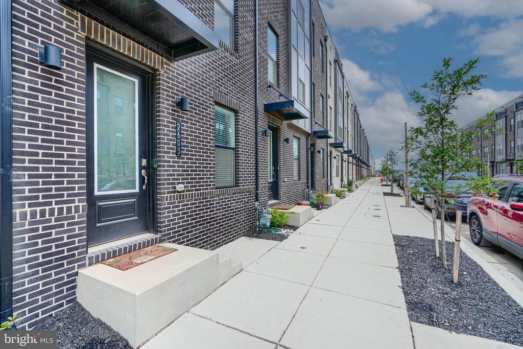Foto principal - 2603 Light St