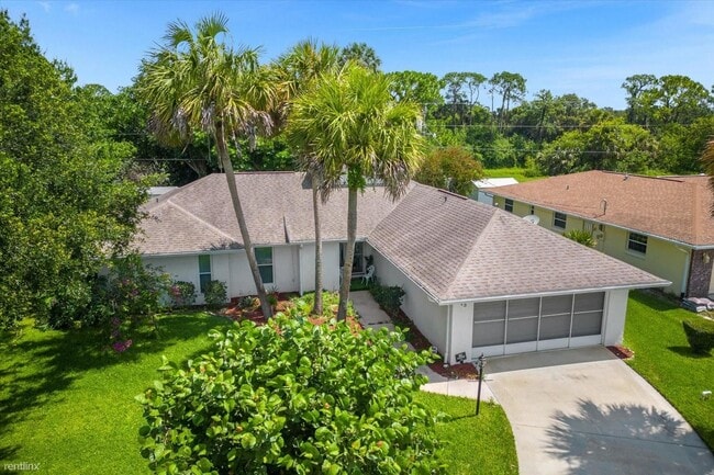 Building Photo - 3 br, 2 bath House - 313 R Evergreen Stree...