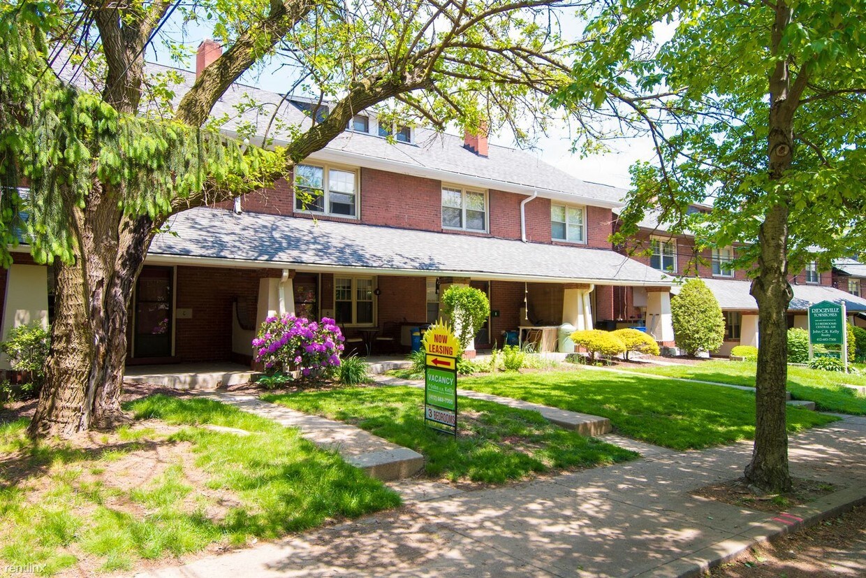 Primary Photo - 6635 Ridgeville St