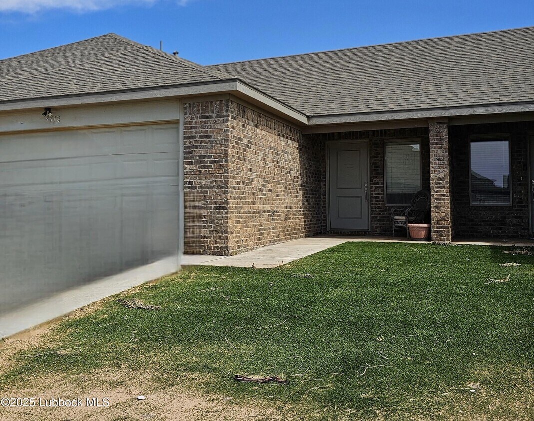 Foto principal - 5612 Lehigh St