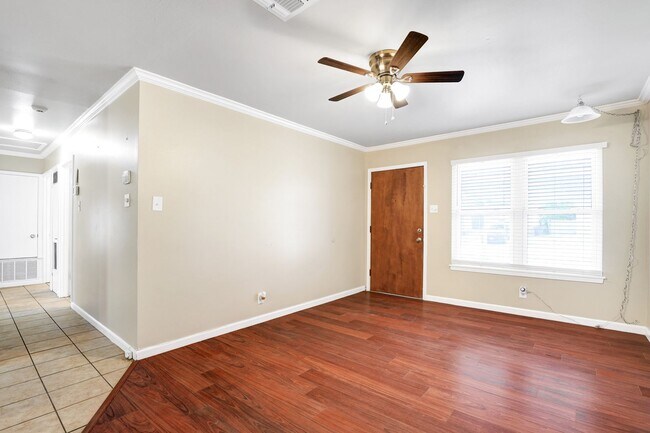 Foto del edificio - Spacious Single-Story Home with Convenient...