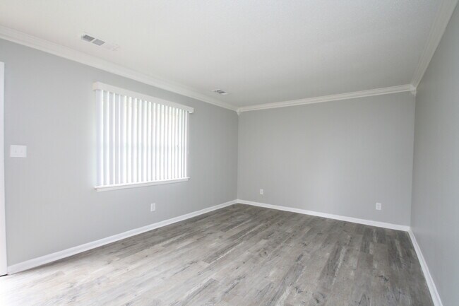 Foto del edificio - 3414 Deerfield Rd NW