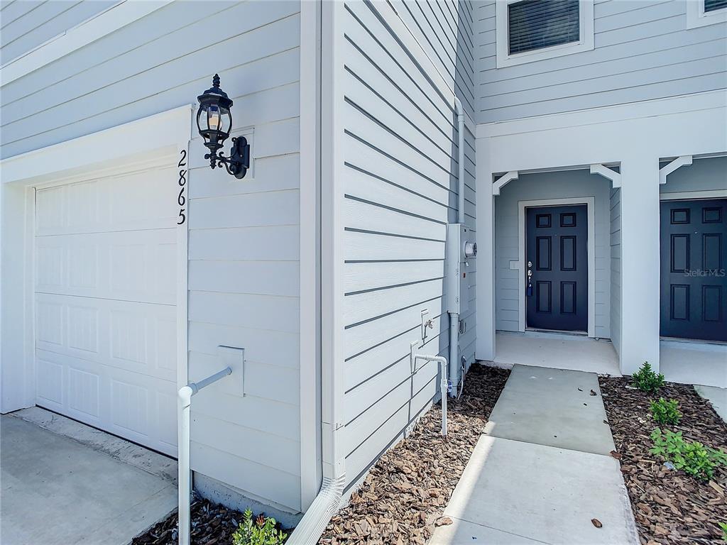 Primary Photo - 2865 Clever Ln