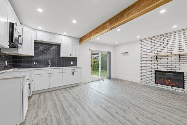 Foto del edificio - 32447 Hawthorne Dr