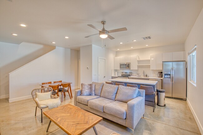 Living Room - 1330 E Drachman St
