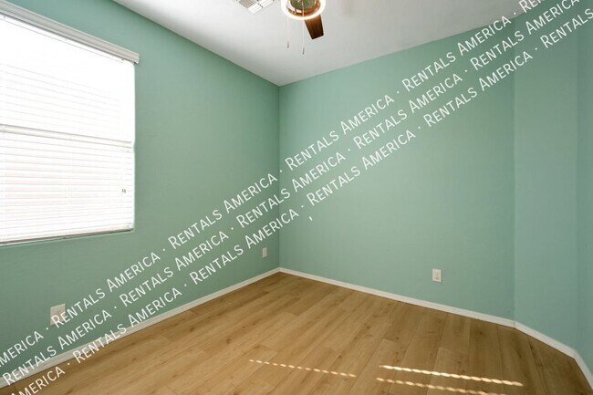 Foto del edificio - 29202 N Fire Agate Rd