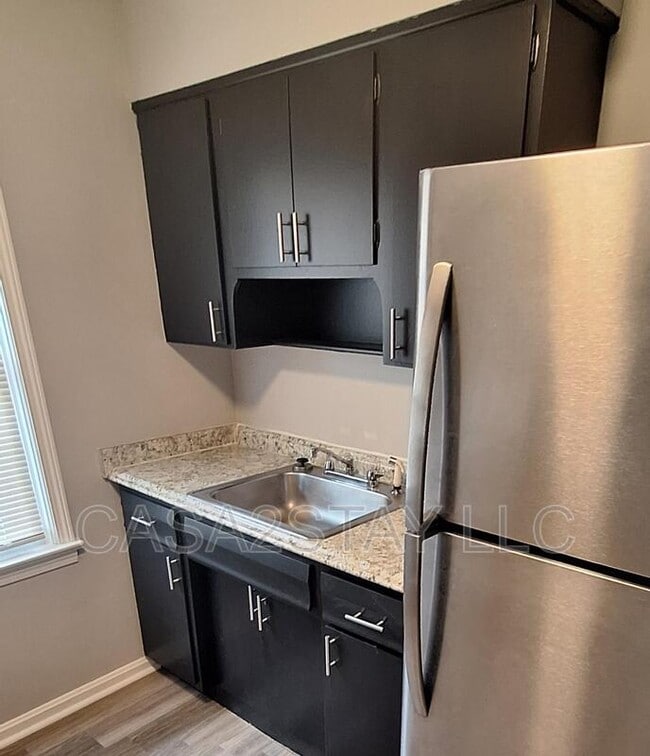 Photo - 1607 Algonquin Pkwy Apartment