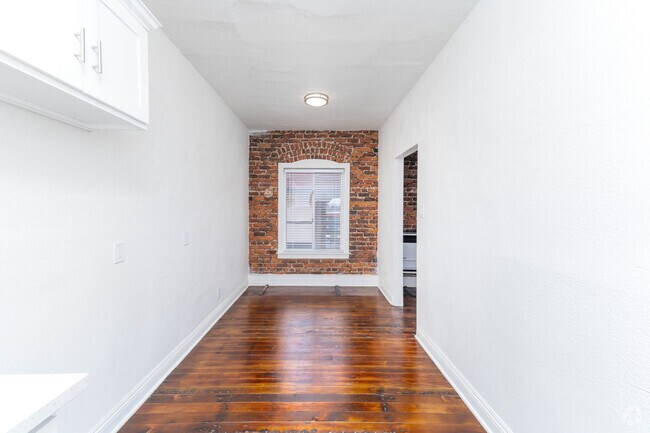 Estudio, 1BA - 450 ft² - CCD - Country Club Dr. Apts.