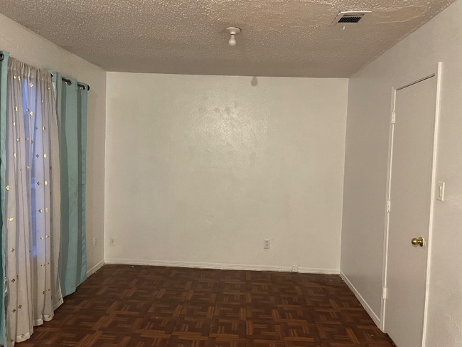 Foto del edificio - 10636 Wessex Dr
