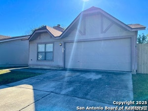 Building Photo - 9930 Amber Field Dr