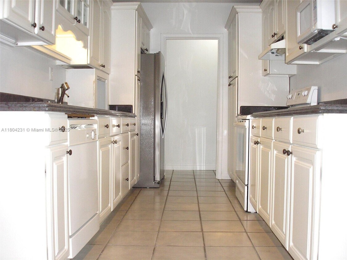 Foto del edificio - 11111 SW 78th Ct