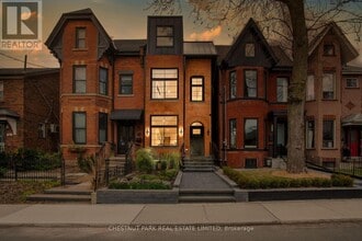 Building Photo - 112 Givins St