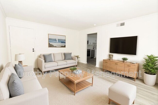 Building Photo - 513 Donaldson Rd