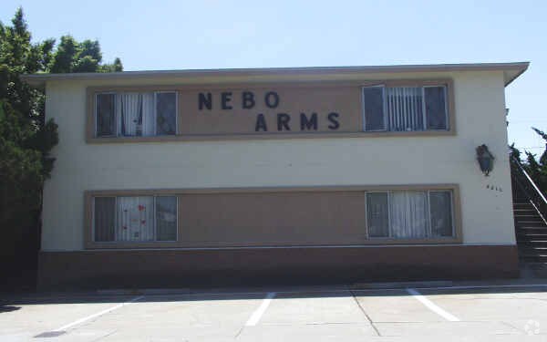 Foto del edificio - 4610 Nebo Dr