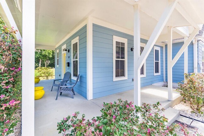 Foto del edificio - 321 NW 7th Terrace