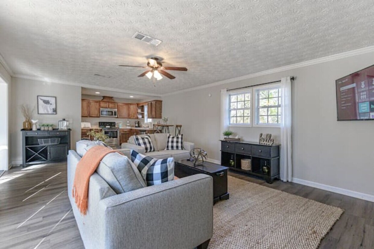 Foto principal - 196 Etowah Dr