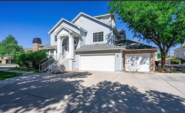 Foto del edificio - 712 Glen Ct