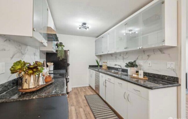 Foto del edificio - 22 Moss Ave