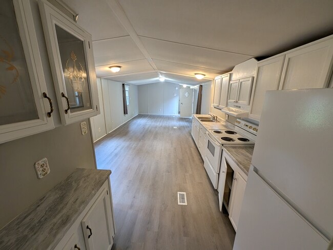 Foto del edificio - 135 Ransdell Ln