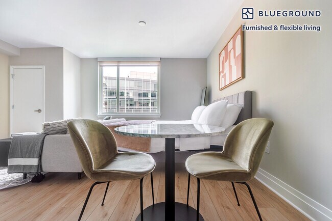 Foto del edificio - 2221 I St NW