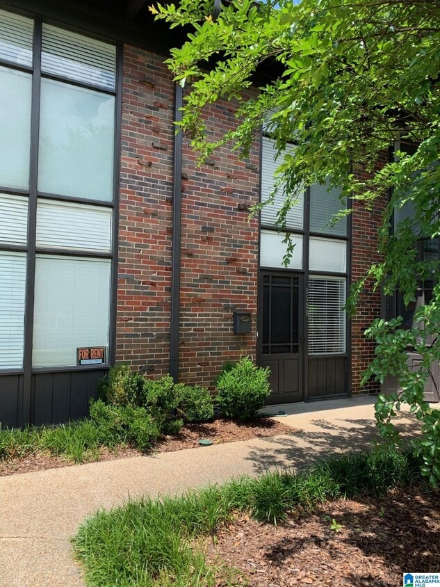 2520 Mountain Brook Cir Unit 2520, Mountain Brook, AL 35223 Condo for
