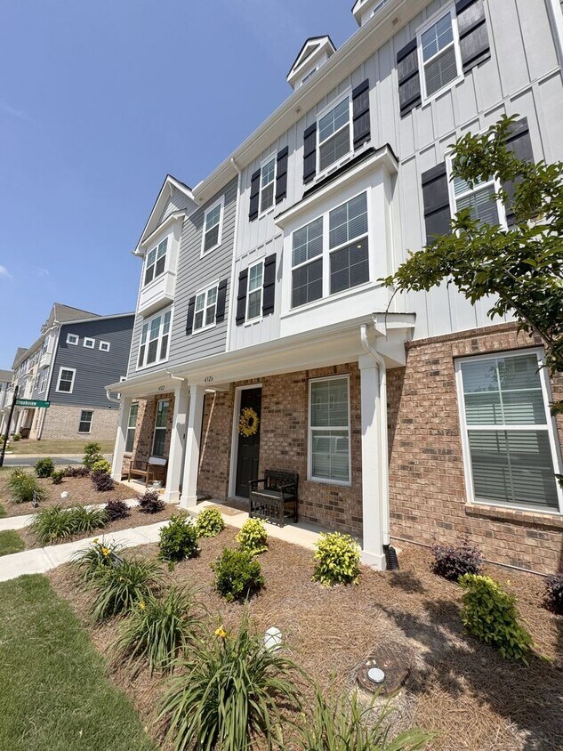 Foto principal - Fully Furnished Water front Community
