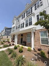 Building Photo - 4326 Reed Crk Dr