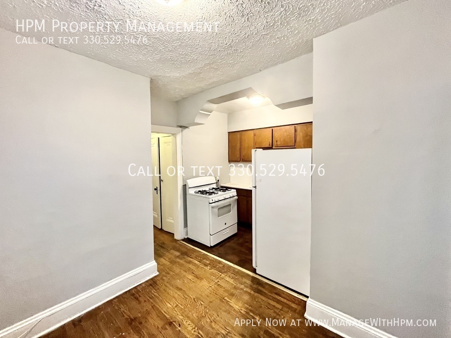 Primary Photo - Call 330-529-5476 To Schedule A Showing! F...