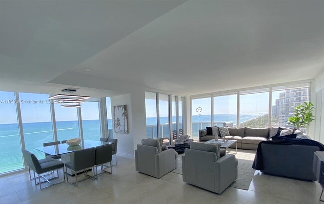 Building Photo - 10275 Collins Ave