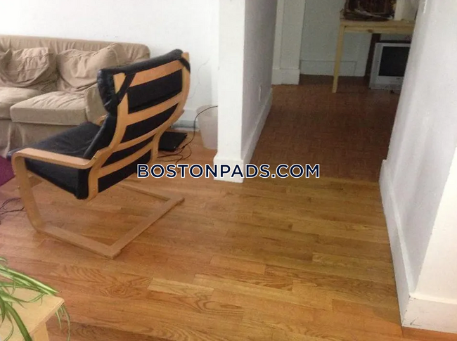 Foto del edificio - 35 Brookline St